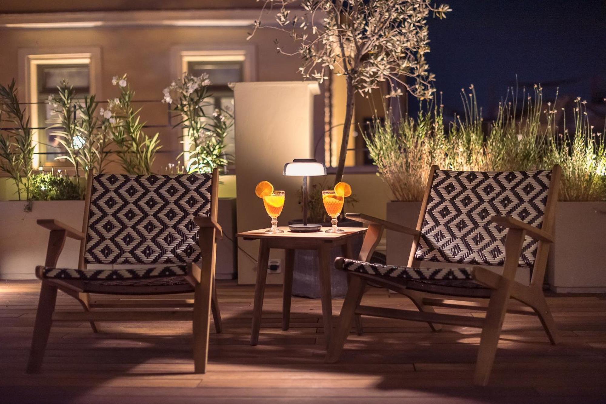 Hotel Moon And Stars Atenas Exterior foto